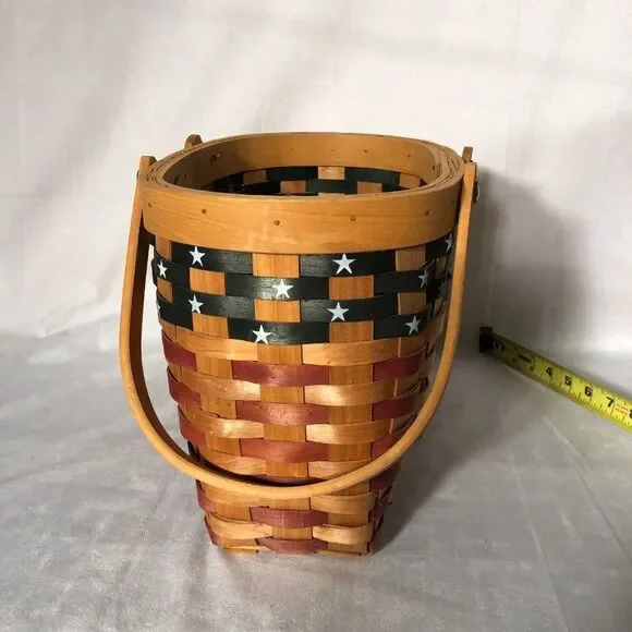 Grand Basket Country Woven Collection Patriotic Flag Oval - Picture 4 of 8